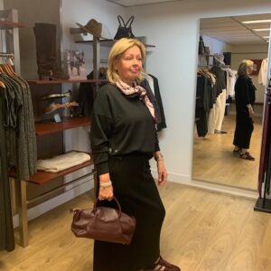 Zhrill Kinnea rok black
